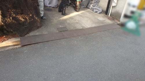 枚方市K様邸 側溝補修工事前