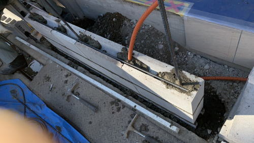 大阪寝屋川 門柱下地ブロック積