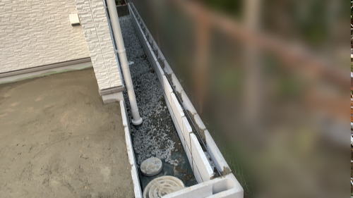 大阪枚方 建物周囲 防草工事