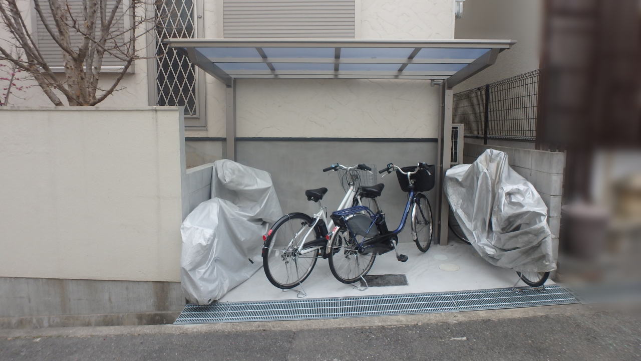 箕面市S様邸 自転車置き場リフォーム工事後