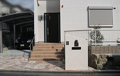 茨木市S様邸　アプローチ　金コテ模様仕上げ