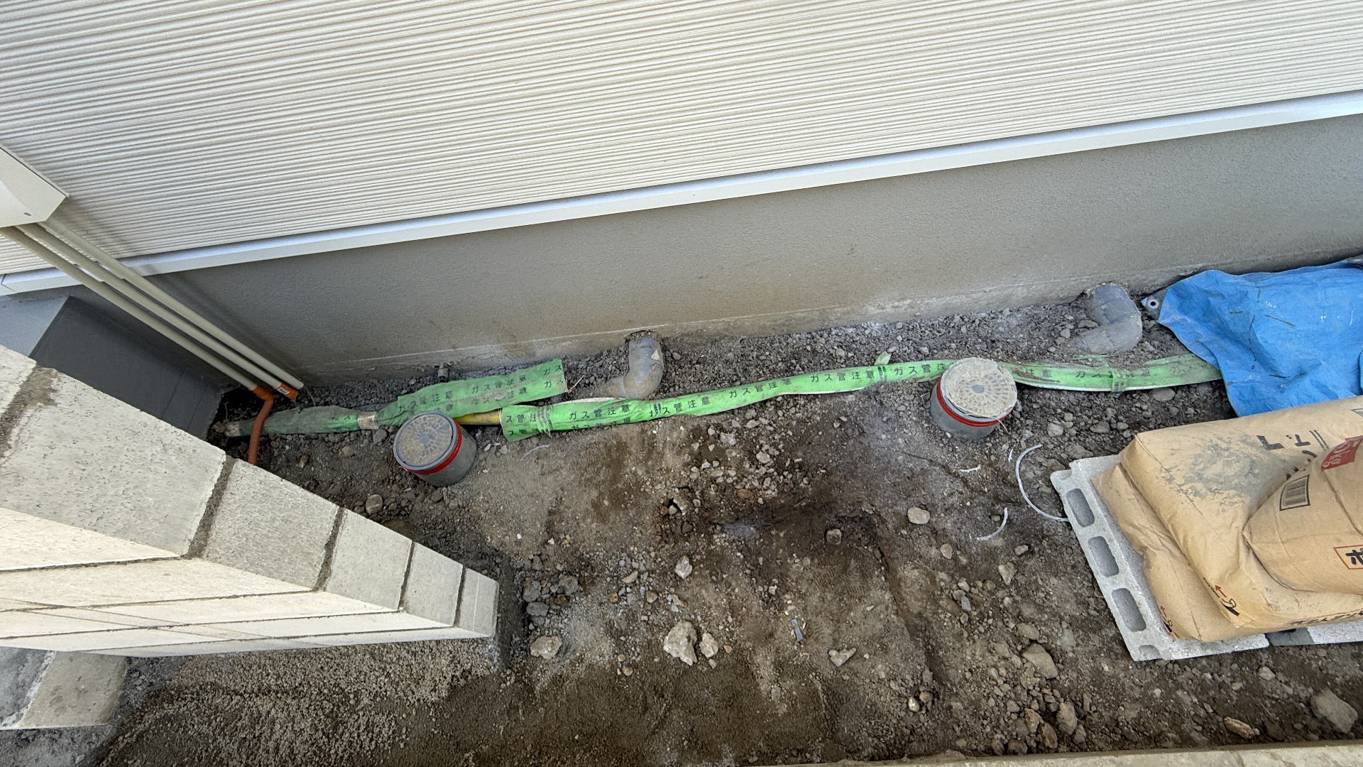 高槻市S様邸 サービスヤード 丸会所高さ調整