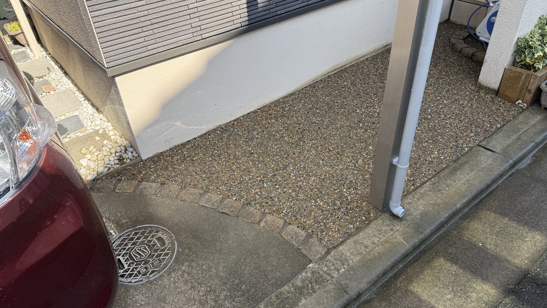 高槻市K様邸 サービスヤード 砂美石洗い出し