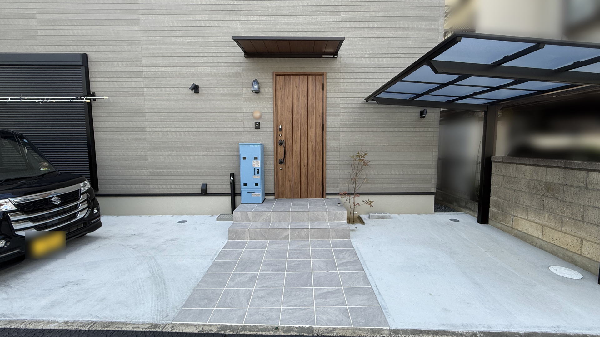 高槻市K様邸　アプローチ　アオダモ
